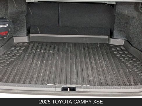 Used 2025 Toyota Camry XSE FWD image 25