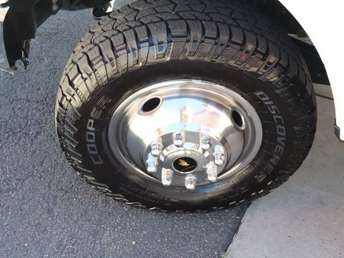 Used 2024 Ford F350 XLT AWD/4WD image 15