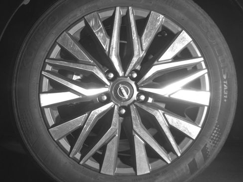 Used 2025 Nissan Altima 2.5 SV FWD image 15