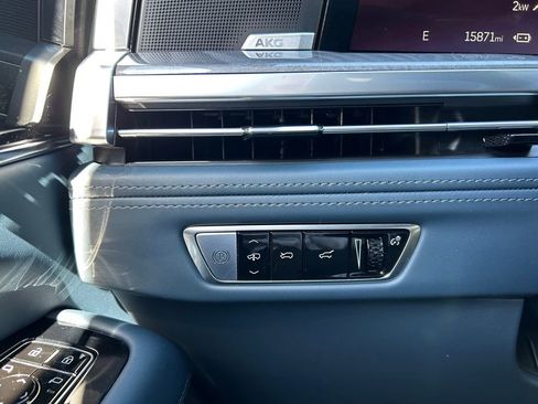 Used 2025 Cadillac Escalade IQ Luxury 2 w/ LPO, Premium Carpet Package AWD/4WD image 69
