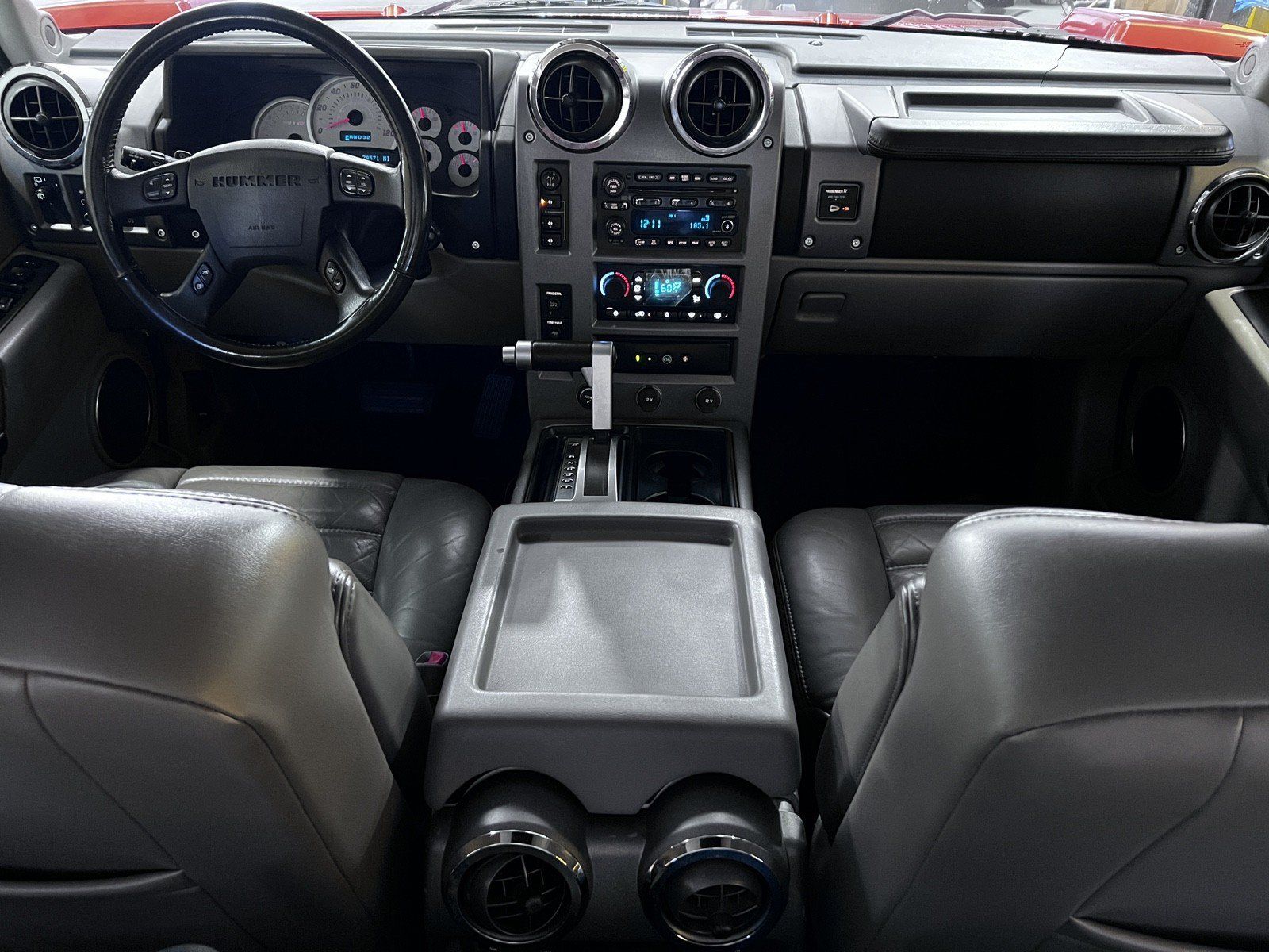 Used 2003 HUMMER H2 w/ Preferred Equipment Group AWD/4WD image 13