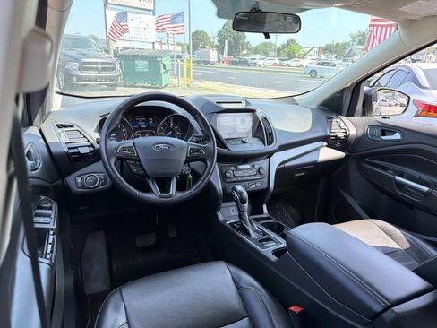 Used 2018 Ford Escape SEL AWD/4WD image 19
