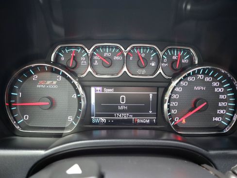 Used 2015 Chevrolet Silverado 2500 LTZ w/ Duramax Plus Package AWD/4WD image 10