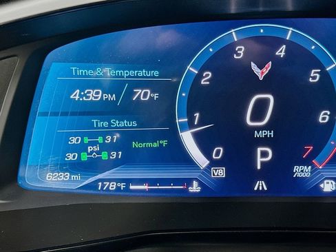 Used 2025 Chevrolet Corvette Stingray Coupe w/ 1LT image 12