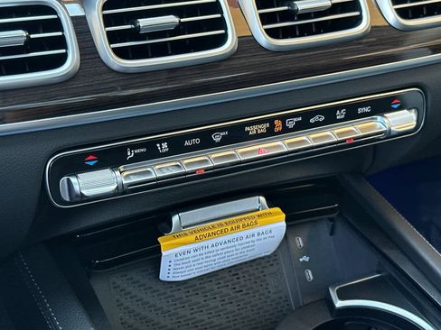 New 2025 Mercedes-Benz GLS 450 4MATIC image 21