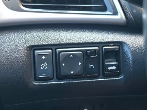 Used 2019 Nissan Sentra SV FWD image 26