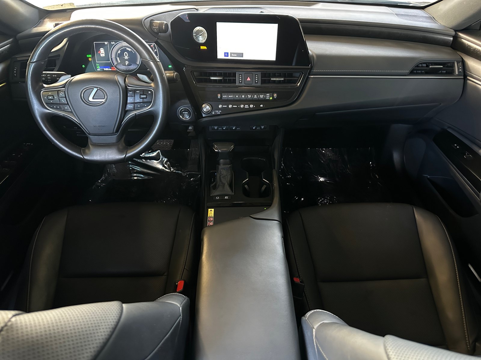 Used 2025 Lexus ES 300h w/ Premium Package FWD image 11