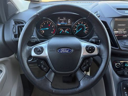 Used 2014 Ford Escape SE w/ Equipment Group 201A image 16