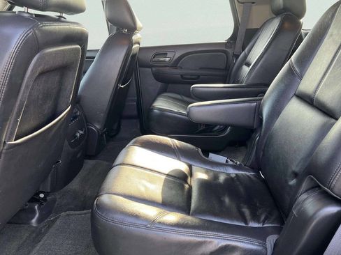 Used 2012 Chevrolet Tahoe LT image 9