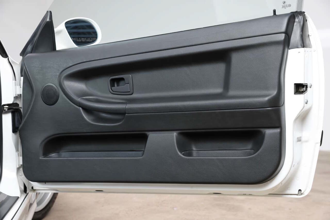 Used 1995 BMW M3 Coupe RWD image 94