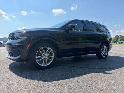 Used 2024 Dodge Durango GT AWD/4WD image 9