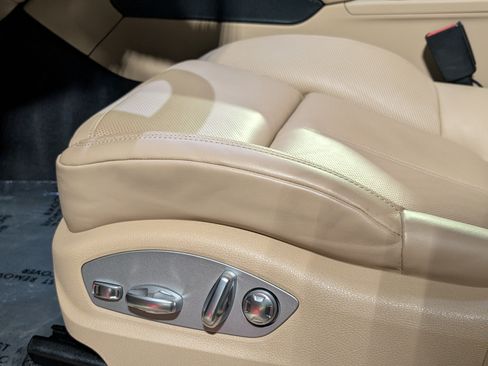 Certified 2026 Porsche Macan AWD/4WD image 21