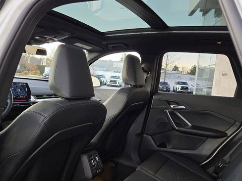 Used 2025 BMW X1 xDrive28i image 12