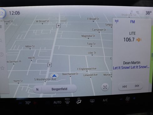 Used 2023 Ford Transit 350 XLT image 30