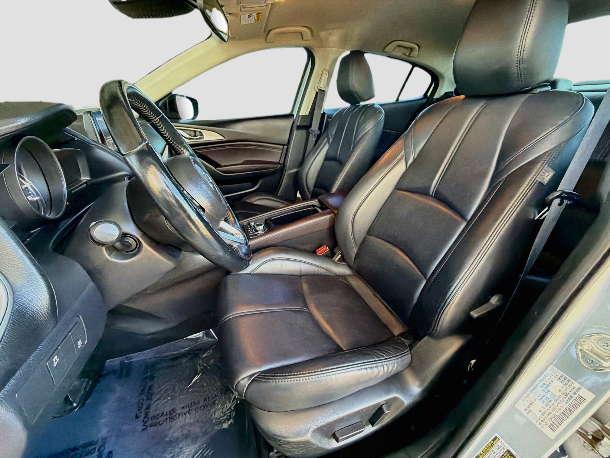 Used 2018 MAZDA MAZDA3 Touring FWD image 13