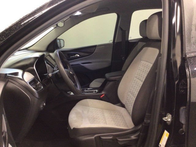 Used 2022 Chevrolet Equinox LS AWD/4WD image 15