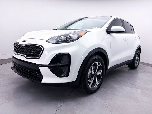 Certified 2022 Kia Sportage LX FWD image 11