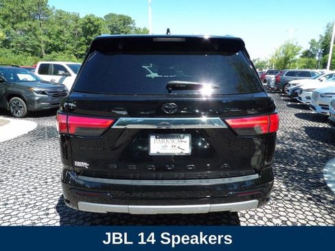 Used 2024 Toyota Sequoia Limited w/ Tow Technology Package AWD/4WD image 7