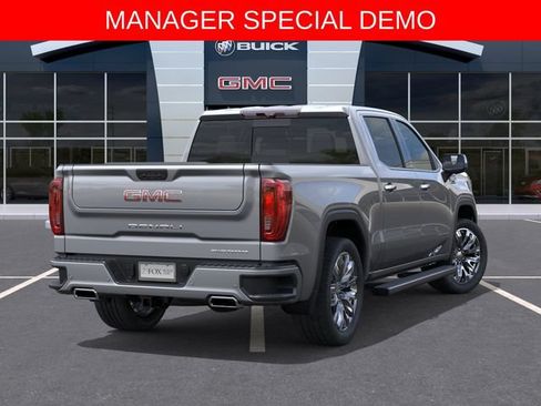 Used 2026 GMC Sierra 1500 Denali w/ Denali Reserve Package AWD/4WD image 4