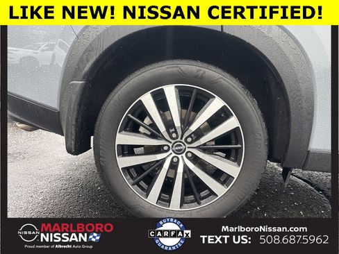 Certified 2025 Nissan Pathfinder Platinum w/ Cargo Package image 9