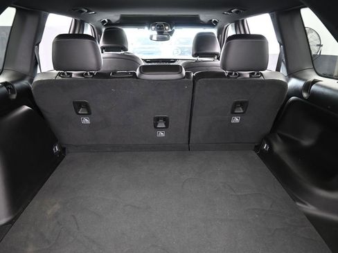 Used 2024 Jeep Grand Cherokee Altitude image 41