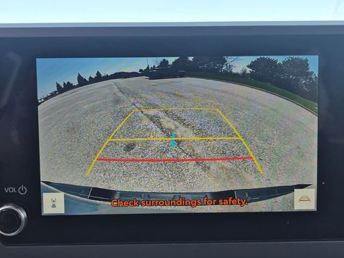 Used 2024 Toyota Tacoma TRD Sport image 25