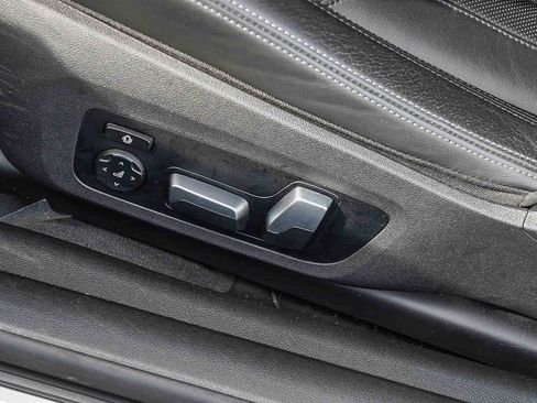 Used 2021 BMW M4 Coupe w/ Executive Package RWD image 23