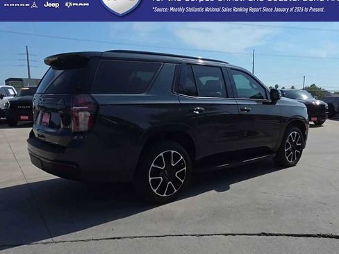 Used 2022 Chevrolet Tahoe RST w/ Luxury Package RWD image 8