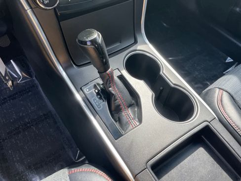 Used 2015 Toyota Camry SE image 17