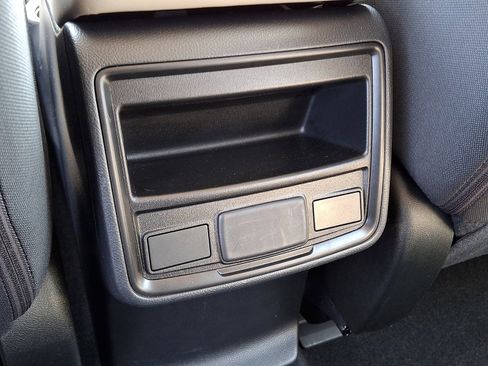 Certified 2023 Subaru Forester AWD/4WD image 11