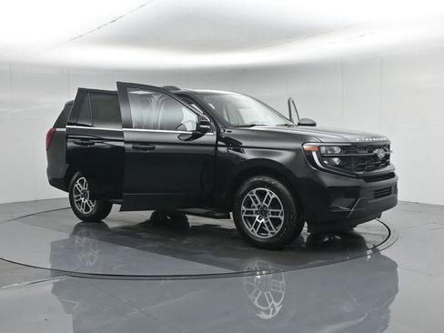 New 2026 Ford Expedition Active image 34