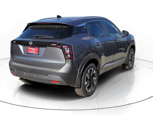 New 2026 Nissan Kicks SV w/ SV Premium Package AWD/4WD image 4
