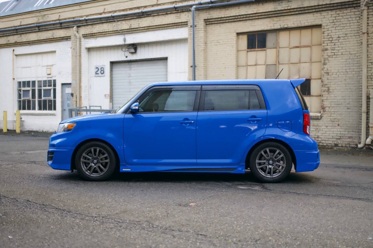 Used 2011 Scion xB Release Series 8.0 FWD image 5