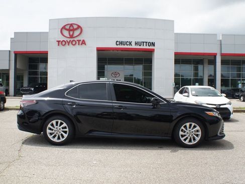 Used 2023 Toyota Camry LE FWD image 1