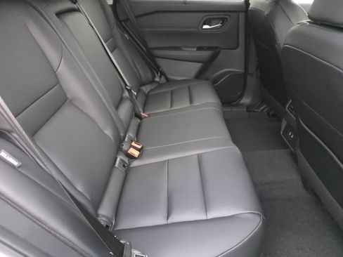 New 2026 Nissan Rogue SV w/ SV Premium Package FWD image 24