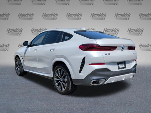 Certified 2023 BMW X6 xDrive40i w/ Executive Package AWD/4WD image 9