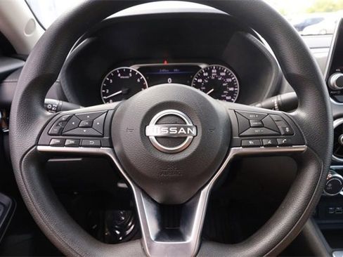 Certified 2024 Nissan Sentra SV image 10