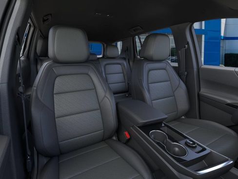 New 2026 Chevrolet Equinox LT w/ Convenience Package II FWD image 16