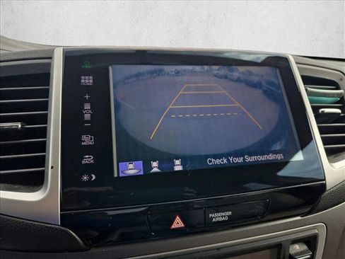 Used 2016 Honda Pilot EX image 7