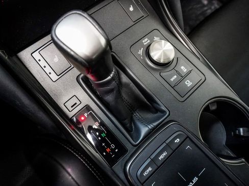 Used 2024 Lexus IS 350 F Sport RWD image 27