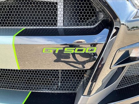 Used 2022 Ford Mustang Shelby GT500 w/ Technology Package RWD image 26