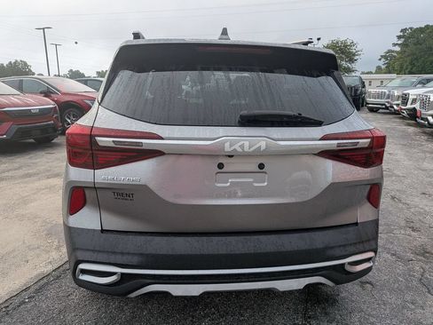 Used 2022 Kia Seltos S FWD image 3