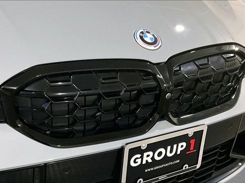 Used 2025 BMW M340i xDrive w/ Premium Package AWD/4WD image 31