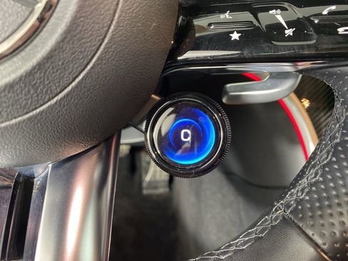 Used 2023 Mercedes-Benz C 43 AMG 4MATIC Sedan image 17