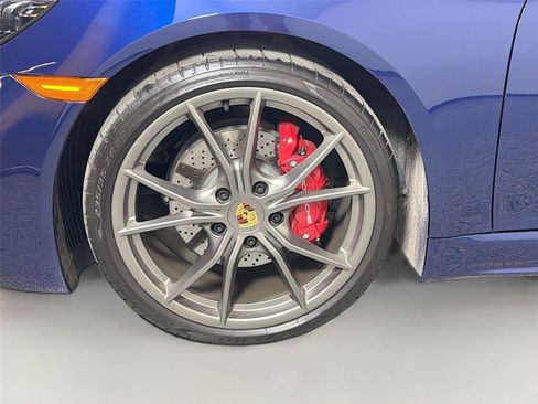 Certified 2025 Porsche 718 Boxster S RWD image 11