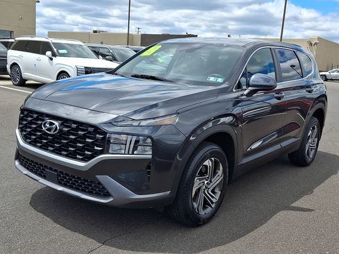 Certified 2023 Hyundai Santa Fe SE AWD/4WD image 3