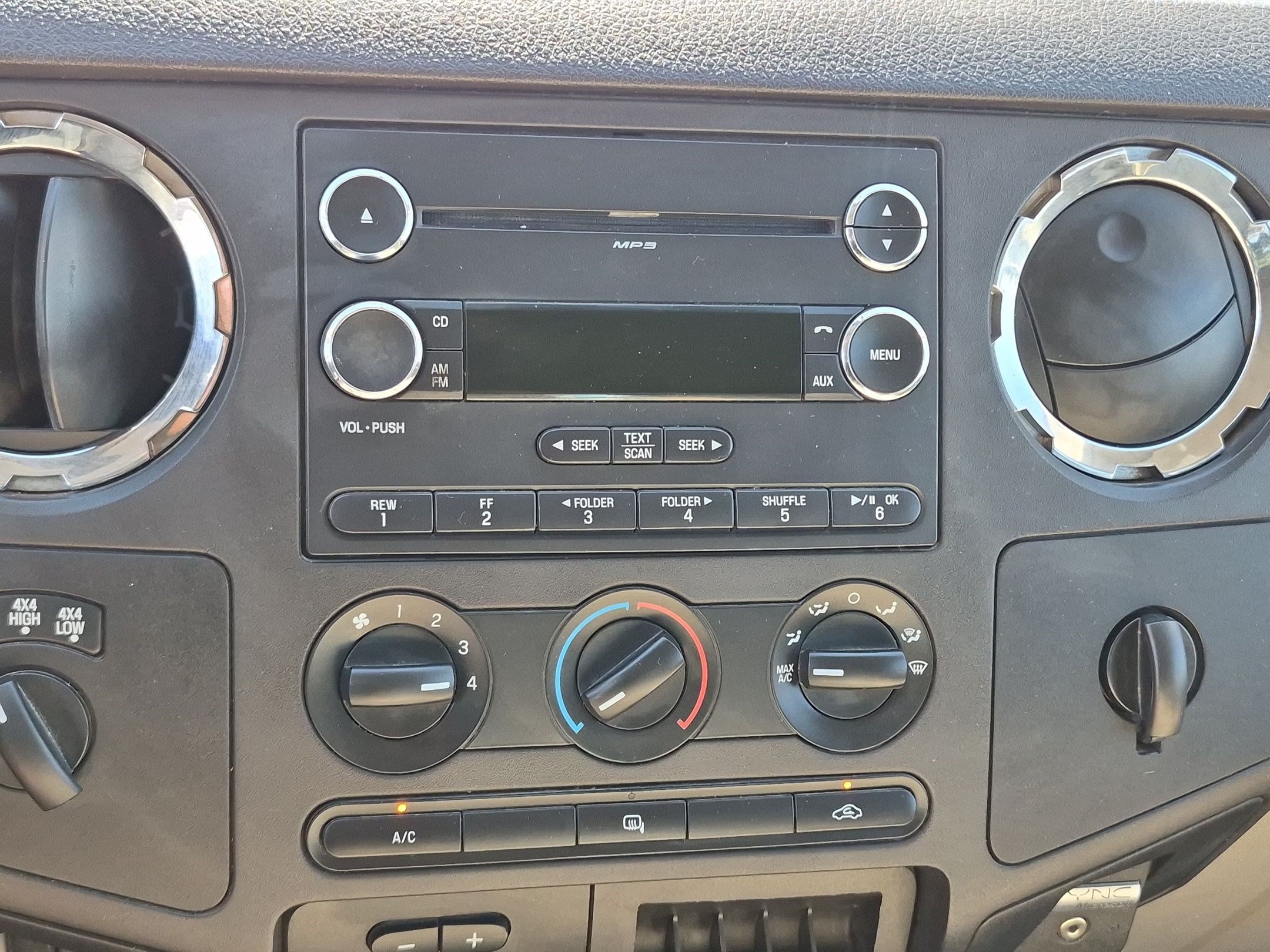 Used 2010 Ford F250 XLT AWD/4WD image 22