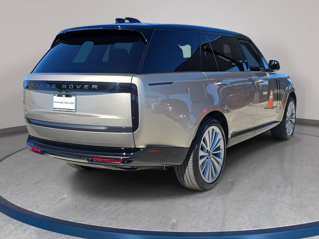 New 2026 Land Rover Range Rover Long Wheelbase SE AWD/4WD image 5