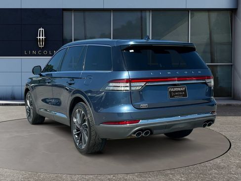 Used 2020 Lincoln Aviator Reserve w/ Equipment Group 202A AWD/4WD image 3