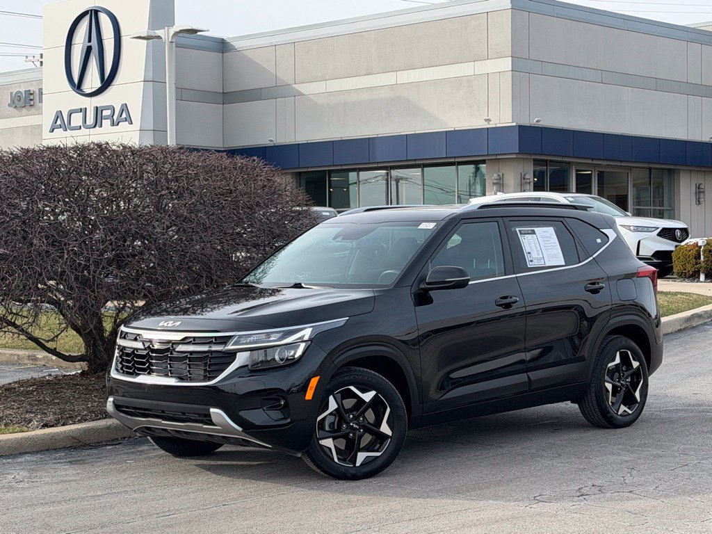 Used 2024 Kia Seltos EX AWD/4WD image 1